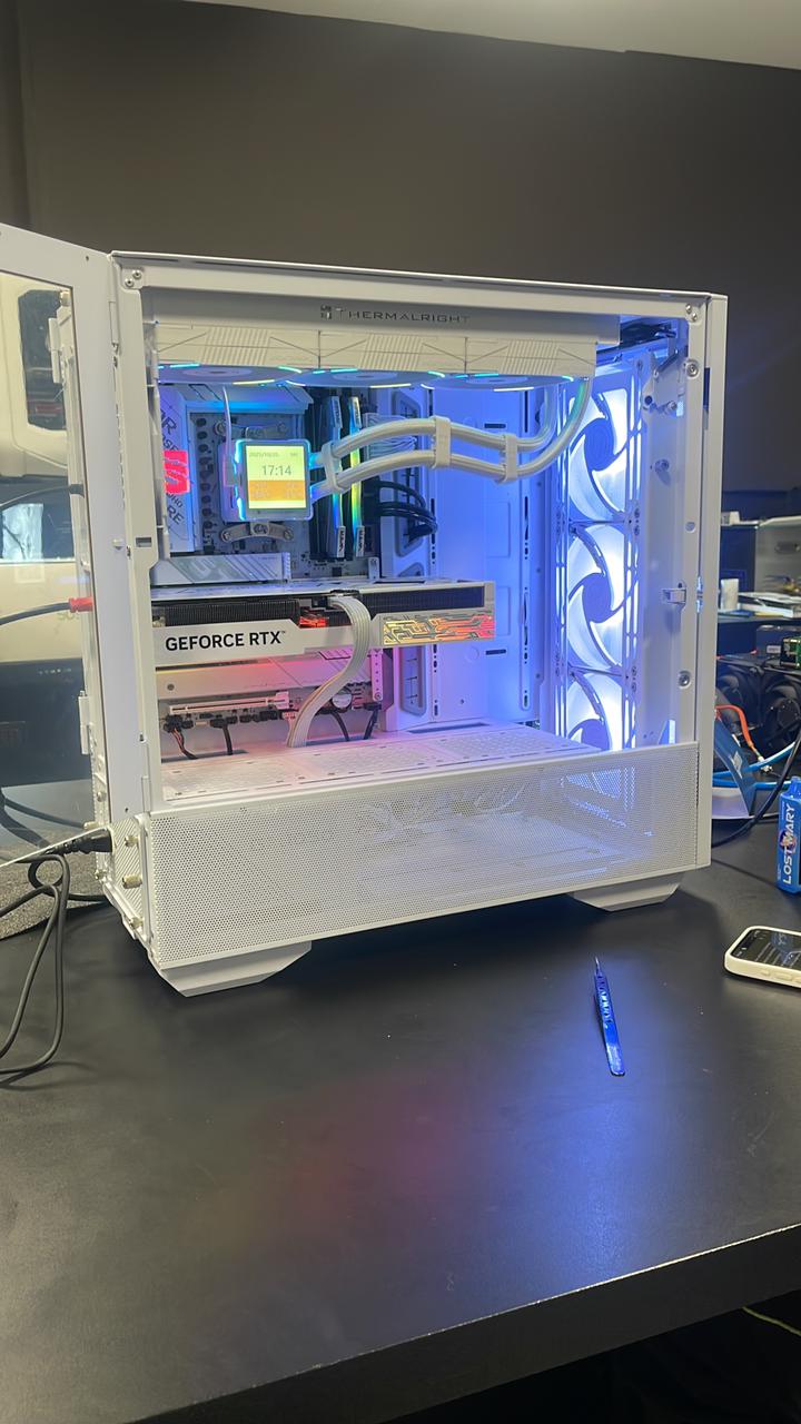 PC Gamer branco Thermaltake